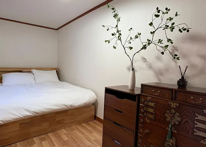 Dadok Hanok Comfort And Calm In The Heart Of Ferienhaus *