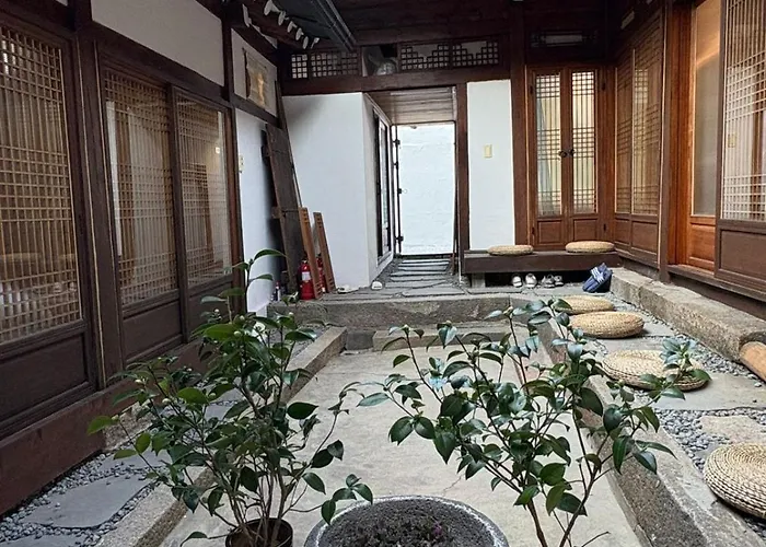 Dadok Hanok Comfort And Calm In The Heart Of Ferienhaus *